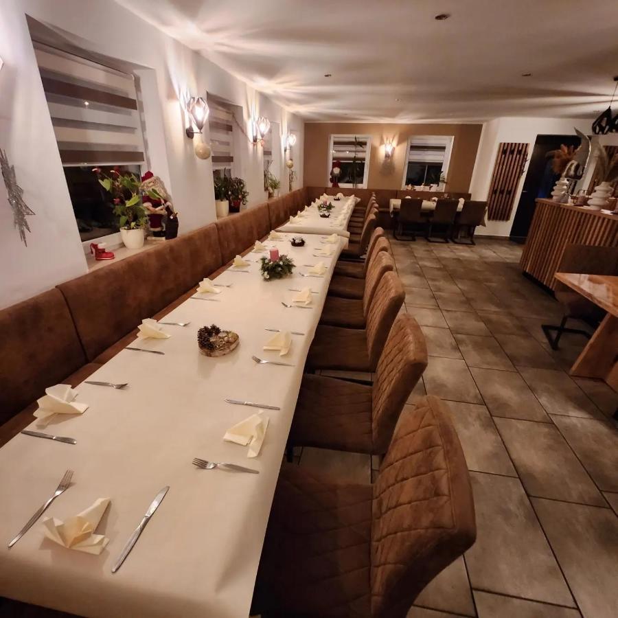 Zum Obstler - Gaststaette Und Pension Gera Exteriér fotografie